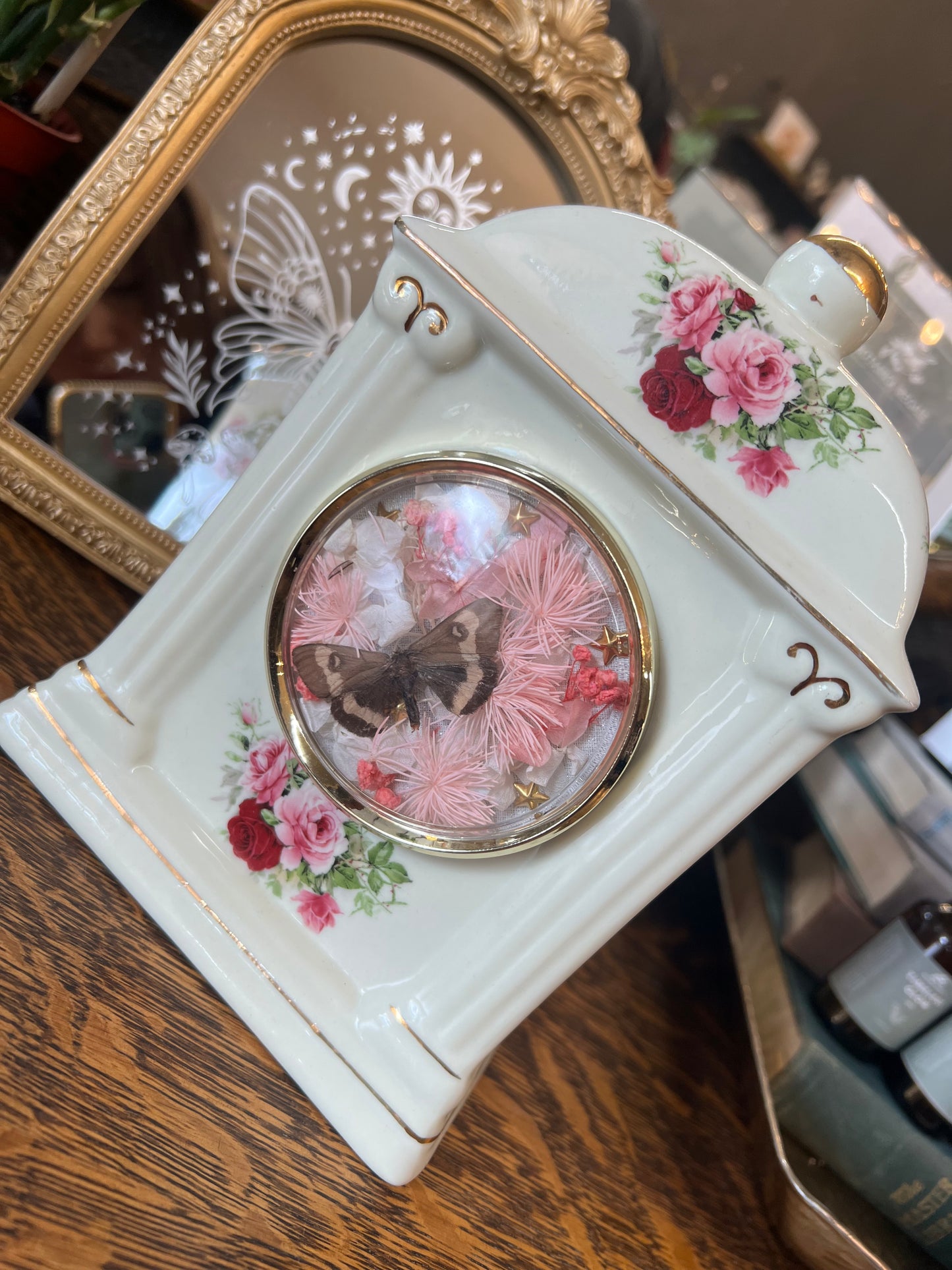 Paisley Moth Insect Floral Vintage Antique Ceramic Clock Artowork